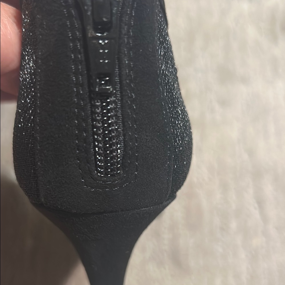 A. Marinelli Black Heels Sleek Design - Picture 4 of 4